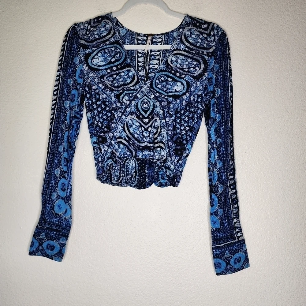 Free People Blue Wild & Free Cropped Blouse XS